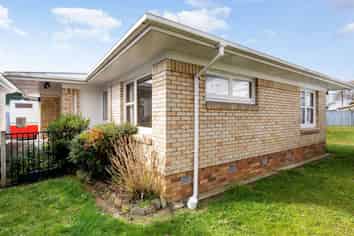 9 Sutcliffe Place, Chartwell