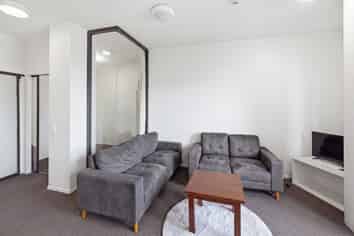 308/17 Putney Way, Manukau