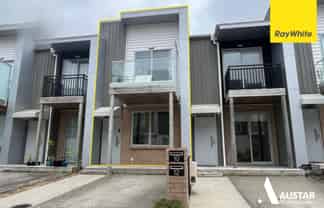 12 Ceramic Lane, New Lynn