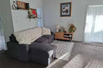 6 Azores Way, Welcome Bay