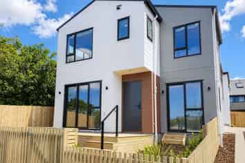 49 Centorian Drive, Windsor Park