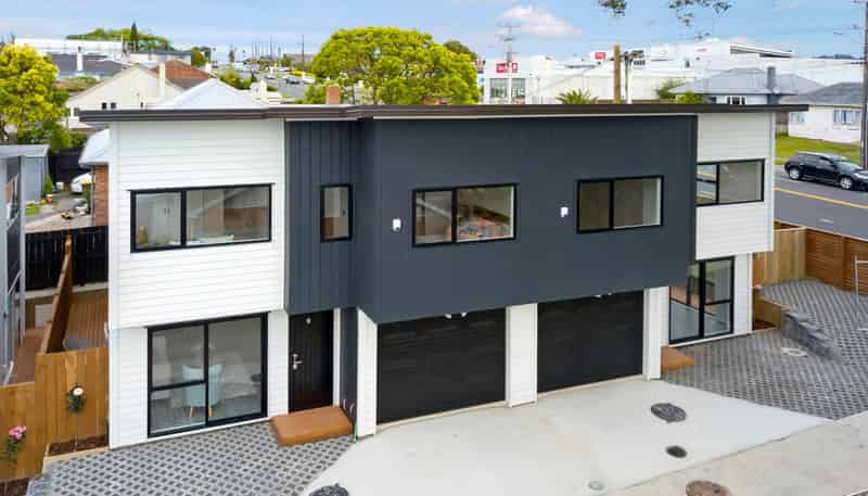 4035F Great North Road, Glen Eden