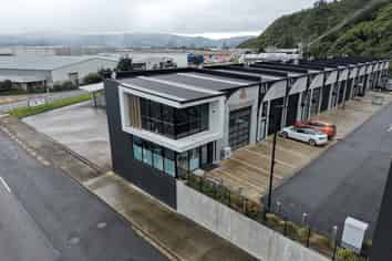 Modern industrial office and workshop