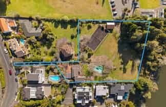Rare Hamilton Lake Development Opportunity