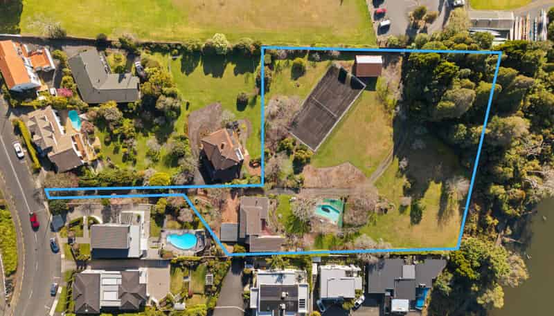 146 Lake Crescent , Hamilton Lake
