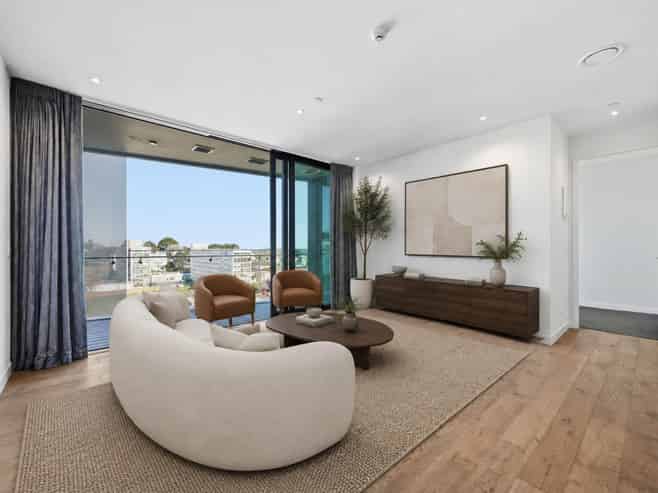 701/223B Green Lane West, Epsom