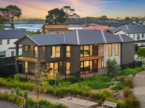 32 Catalina Avenue, Karaka
