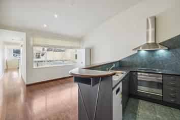 811/8 Church Street, Wellington Central