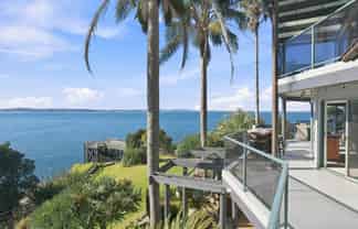 6577 Pouto Road, Pouto