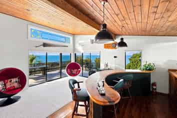 6577 Pouto Road, Pouto