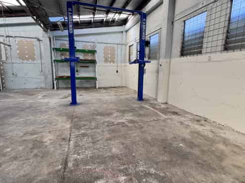 WORKSHOP READY ON KING