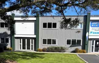 Premium Industrial Unit in Secure Business Complex