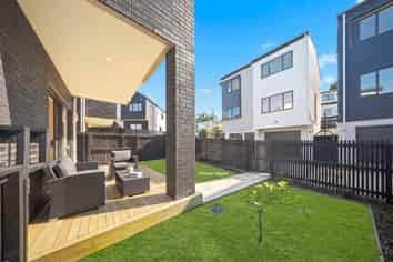 44/20 Melia Place, Stanmore Bay