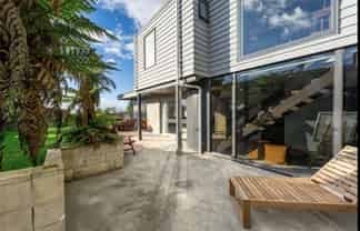 85 Poplar Street, Gleniti