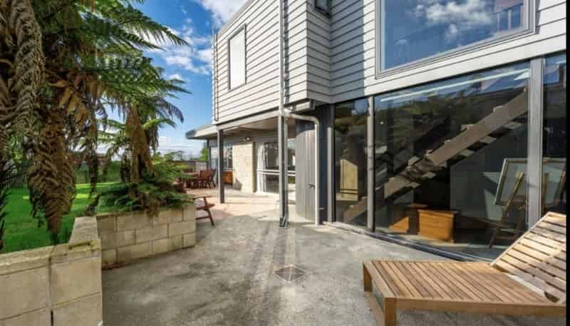 85 Poplar Street, Gleniti