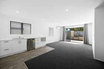 3 Fable Way, Leamington