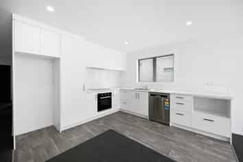 3 Fable Way, Leamington