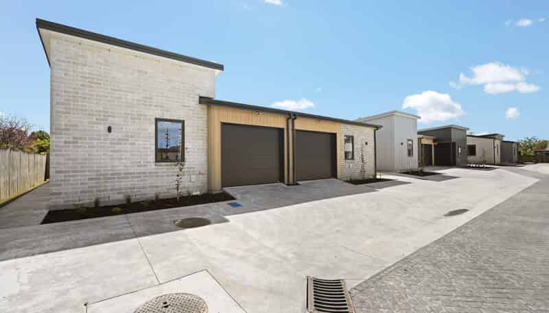 3 Fable Way, Leamington