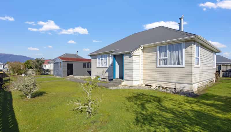 2 Gothard Place, Westport
