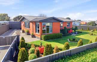 23 Gibbons Crescent, Castlecliff
