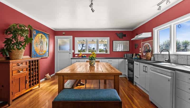 4 Pedersen Road, Haumoana