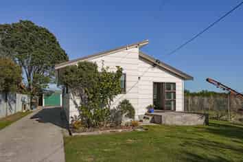 2A Forbes Street, Westport