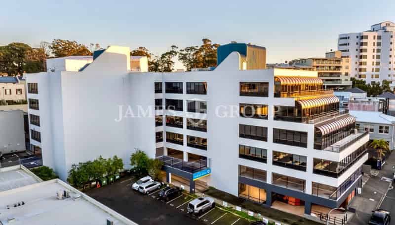 100 Carlton Gore Road, Newmarket