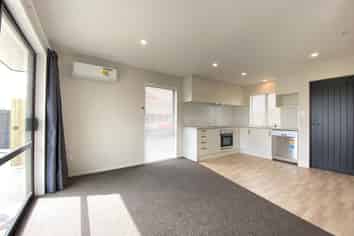 2A Roberts Road, Hornby