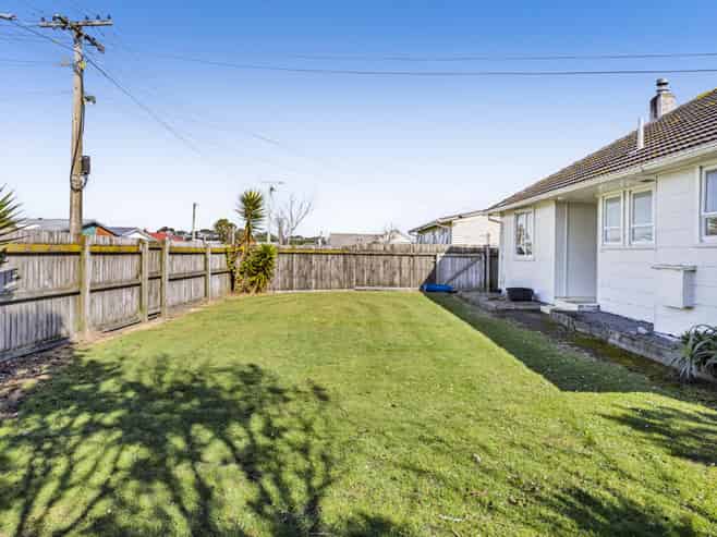 18 Acourt Street, Hawera
