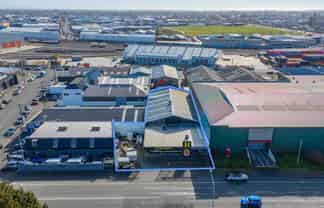 High Profile, City Fringe Warehouse & Showroom 