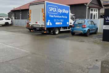Retail Opportunity with Parking