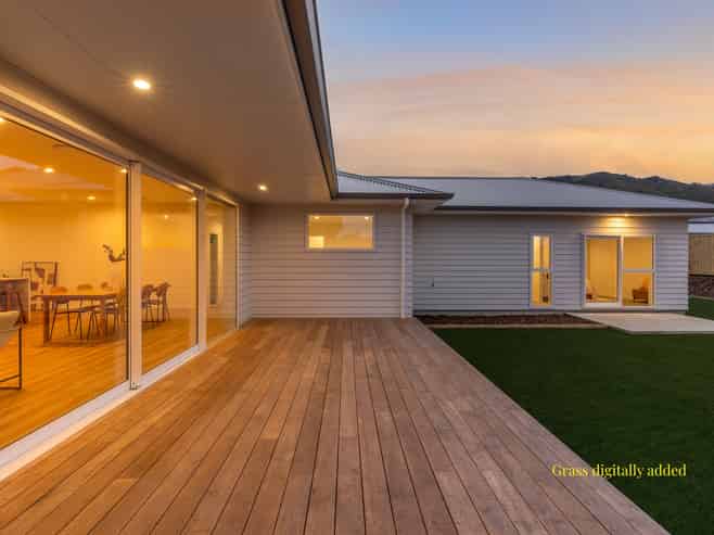 11 Kotuku Ngutupapa Way, Waikanae