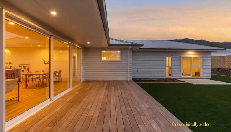 11 Kotuku Ngutupapa Way, Waikanae