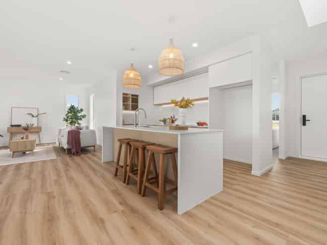 11 Kotuku Ngutupapa Way, Waikanae