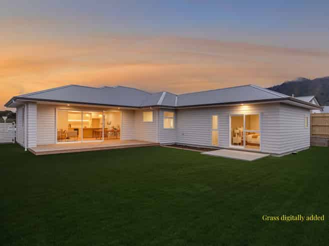 11 Kotuku Ngutupapa Way, Waikanae