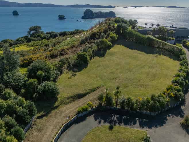 107D Grange Road, Hahei