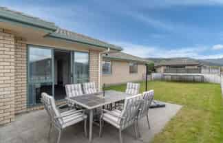 56 Percy Kinsman Crescent, Riverstone Terraces
