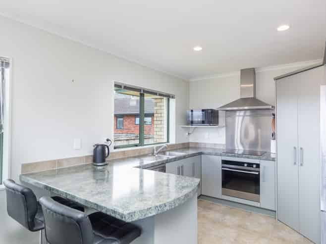 56 Percy Kinsman Crescent, Riverstone Terraces