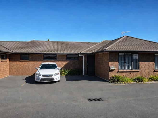 5/108 Old Farm Road, Hamilton East