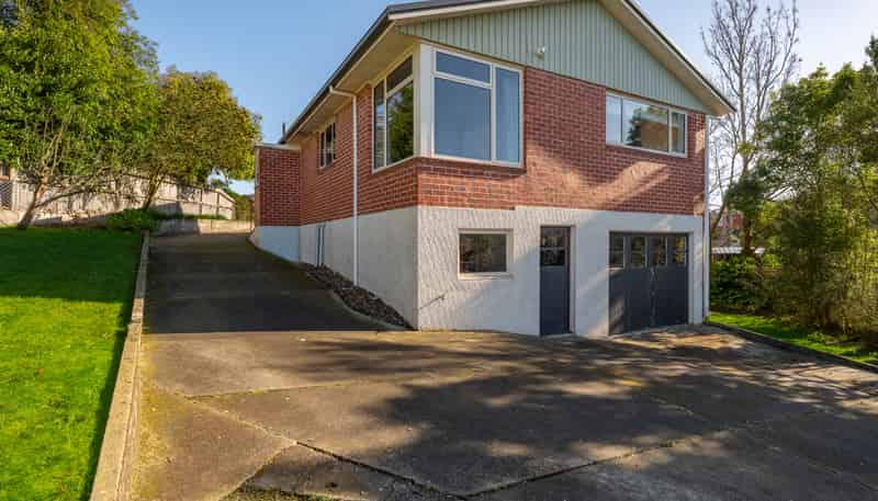 12 Hanan Place, Parkside