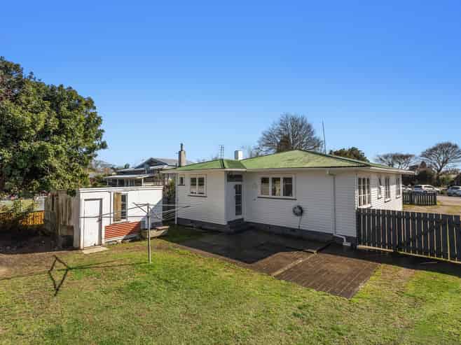 84 Ford Street, Opotiki
