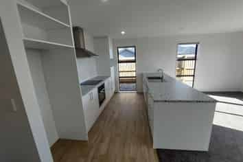 40A Blunden Road, Lincoln