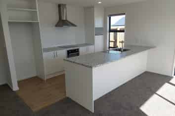 40A Blunden Road, Lincoln