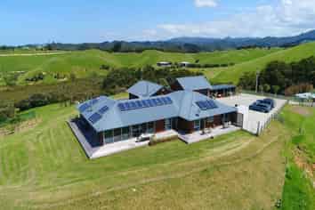 9 Whangaruru Wharf Road, Oakura Coast