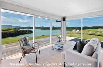 9 Whangaruru Wharf Road, Oakura Coast