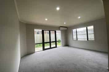 3/67 Brockworth Place, Riccarton