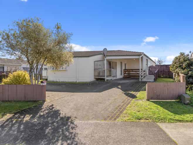 37 Garland Drive, Saint Andrews