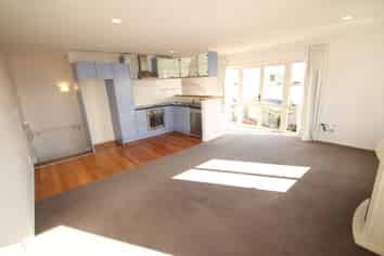 J/122 Newton Road , Eden Terrace