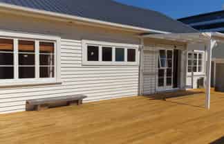 4b Northcote Rd, Takapuna
