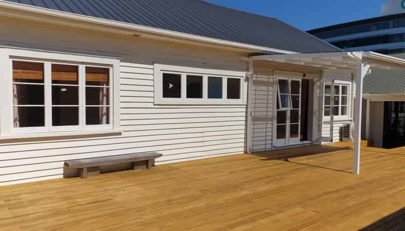 4b Northcote Rd, Takapuna